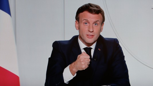 Francia decreta un nuevo confinamiento para frenar la segunda ola de COVID-19