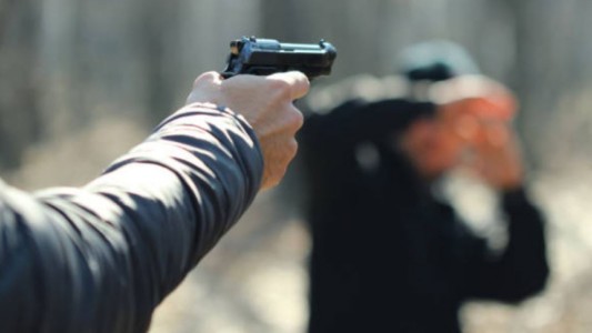 A través de Facebook arregló la compra de un celular, fue al lugar y le robaron $70 mil