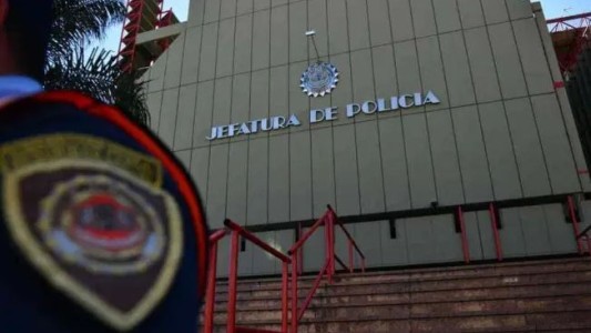 Córdoba: retiraron de su cargo al jefe policial