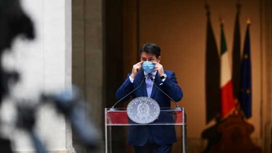 Italia impondrá el toque de queda nocturno: "La situación es grave y la prioridad es la salud"