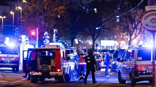 Ataque terrorista en Viena: son tres los muertos y hay 14 heridos
