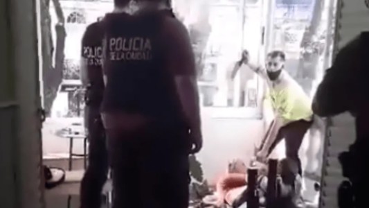 Habló el mellizo del agresor de la escuela de danza: "Durante la cuarentena empezó a hablar solo"