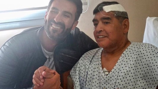 Dieron de alta a Maradona: seguira su recuperación en una casa de Nordelta