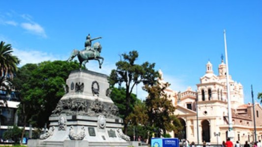 Calor, humedad y posibles lluvias: mirá el pronóstico para este jueves