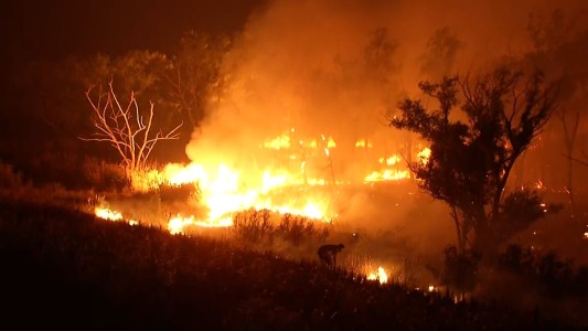 Nuevos incendios en las islas frente a Rosario