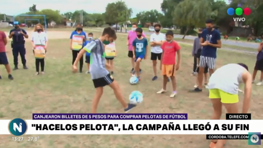 "Hacelos pelota", la campaña que reparte alegría a más de 20 escuelas barriales