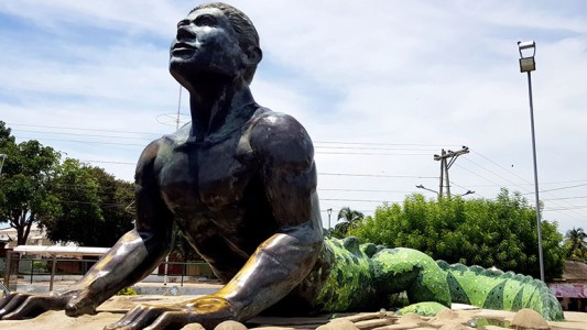 El mito de los "hombres-caimán" encubre actos criminales en República Centroafricana