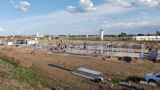 Avanza la construcción de la unidad sanitaria carcelaria de Bouwer en Córdoba