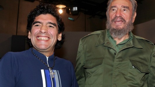 25N: Hace 4 años moría Fidel Castro, considerado por Diego Maradona su "segundo padre"