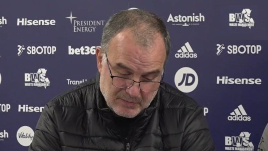 Bielsa sobre Maradona: "La pérdida de un ídolo golpea más a los más indefensos"