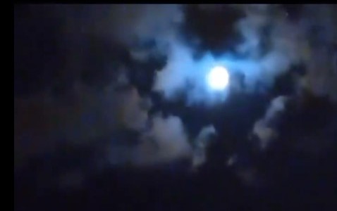 La silueta de Maradona que apareció en el cielo: mirá el video que se hizo viral