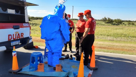 Un camión derramó ácido sobre la Ruta 19