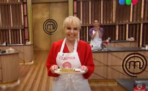 La humildad de Claudia Villafañe tras romperla en Masterchef