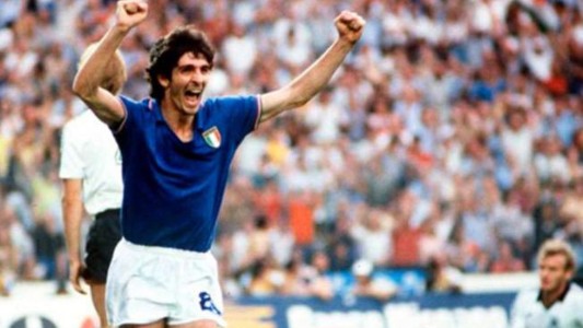 El presidente italiano y los campeones del Mundial de 1982 despidieron al fallecido Paolo Rossi