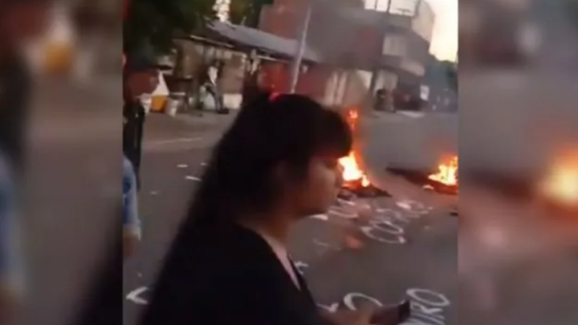 Graves disturbios en Rosario por la violación en manada de una chica tras su fiesta de 15