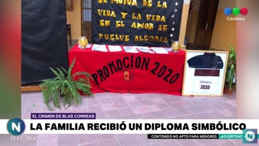 El emotivo homenaje a Blas Correas con un diploma simbólico