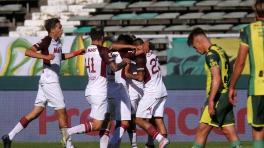 ¿Una final anticipada de la Sudamericana en el Kempes ? Lanús recibe a Defensa y Justicia