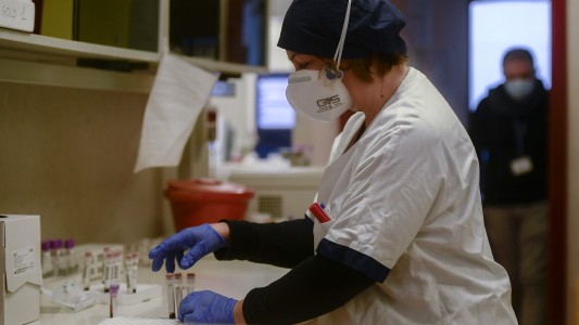 Italia recibió la primera tanda de vacunas contra el coronavirus