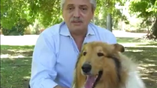 "Levantarnos y reconstruir el país": junto a Dylan, el Presidente dio su mensaje para 2021