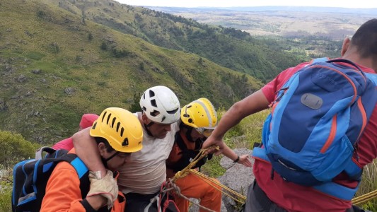 Cerro Champaquí: rescataron a un hombre que estaba perdido desde el jueves