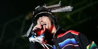 Confundido con un manifestante en el Capitolio, cantante de Jamiroquai niega toda relación