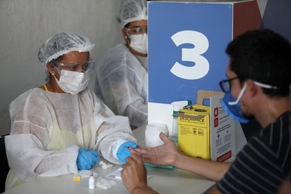 Brasil supera los 8 millones de contagios por coronavirus tras registrar más de 52.000 casos