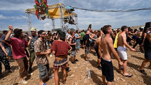 Según expertos, la segunda ola de coronavirus en Europa se debe a la relajación en su verano