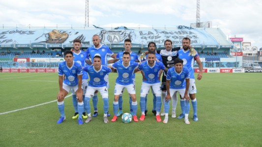 Estudiantes (RC) goléo a Agropecuario y se ilusiona con el ascenso