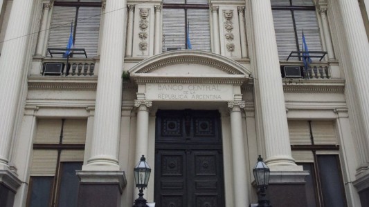 El Presidente oficializó los cambios en el Banco Central, Economía y la Casa de la Moneda