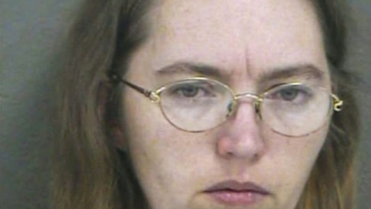 Estados Unidos ejecuta a primera mujer en casi siete décadas