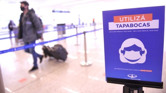 Confirman el primer caso de la cepa británica de coronavirus en la Argentina