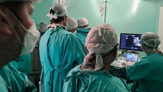 Operaron con éxito el corazón de un feto de 32 semanas en Argentina