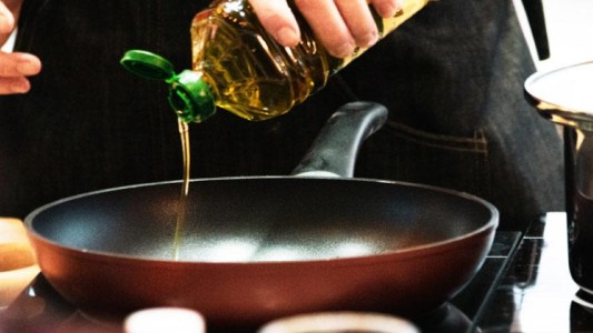 La ANMAT prohibió la comercialización de dos aceites de oliva y un jengibre