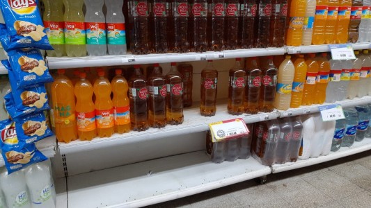 Paro de transportistas: preocupación por faltantes en supermercados