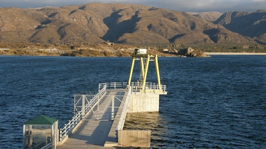 Un turista murió ahogado mientras pescaba en San Luis