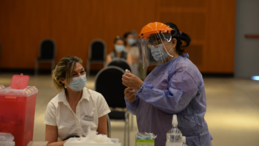 Segunda dosis de la Sputnik V: ayer se vacunaron 2.382 personas en Córdoba