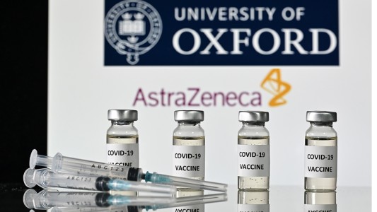 Holanda, Dinamarca, Islandia y Noruega reservan la vacuna de Oxford y AstraZeneca para menores de 65 años