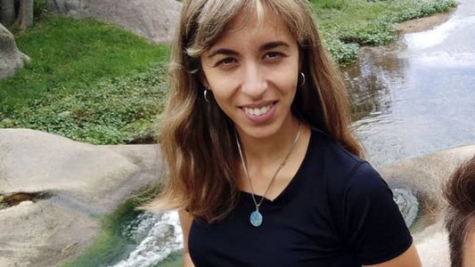 El drama de Victoria: murió tras caer de su bicicleta cuando se le cruzó una pelota