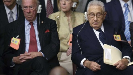 EE.UU. despide al exsecretario de Estado Gerorge Shultz, que murió a los 100 años