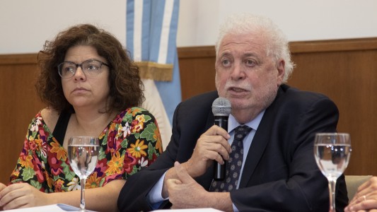 El Gobierno acordó la compra de vacunas de Sinopharm y aguarda la aprobación de la ANMAT