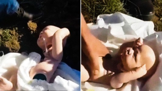 Una mujer fingió un embarazo de gemelos: su marido se dio cuenta cuando enterró muñecos en vez de los cuerpos