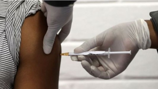 Médicos Sin Fronteras reclama que se suspendan temporalmente las patentes de las vacunas contra el Covid-19