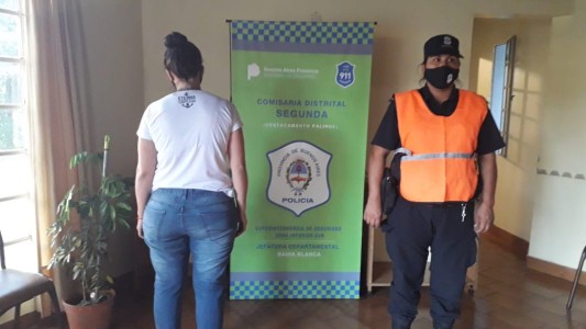 Una mechera llevó a tres menores de edad para que la ayuden a robar en Walmart