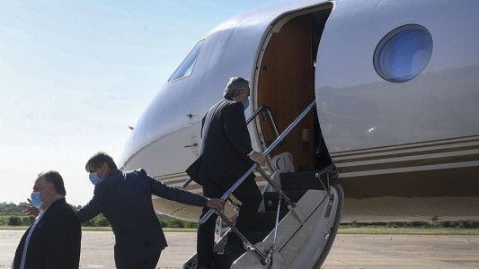 Tras el escándalo por las vacunas, Fernández viaja a México y se reunirá con López Obrador