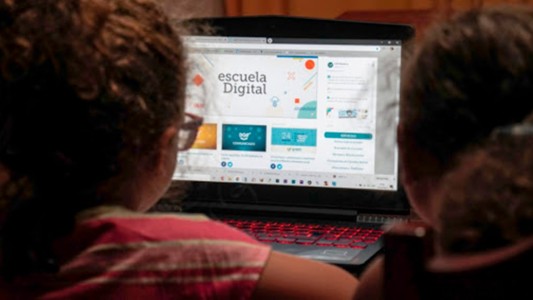 Cómo acceder a los créditos que otorga el gobierno de Córdoba para la compra de notebooks