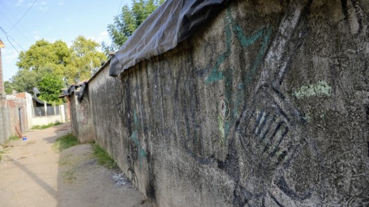 Balacera en Rosario: Asesinaron a tres hombres en barrio Triángulo
