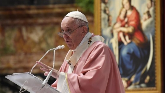 El Vaticano no aprobará uniones entre personas del mismo sexo: "No se puede bendecir el pecado”