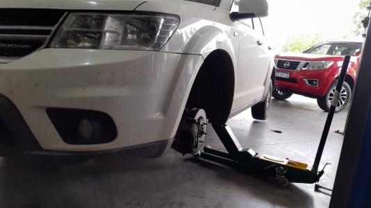 No se consiguen neumáticos ni llantas en Córdoba