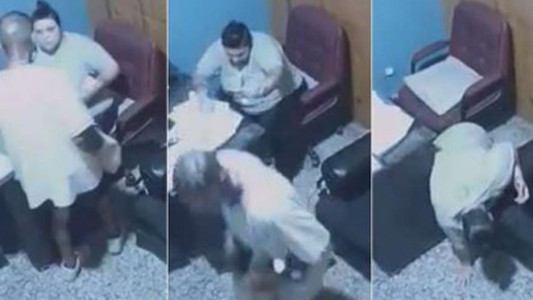 Video: el momento en que un ladrón apuñala en la cabeza a la empleada de una remisería