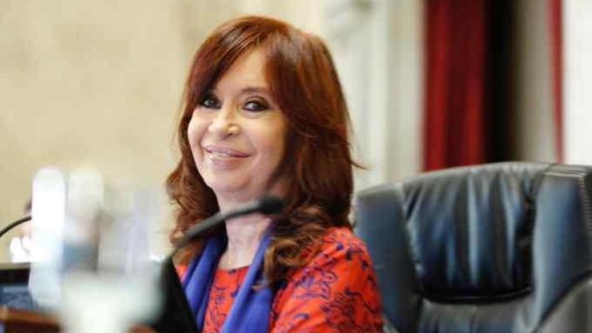 Cristina renunció a su sueldo de vicepresidenta